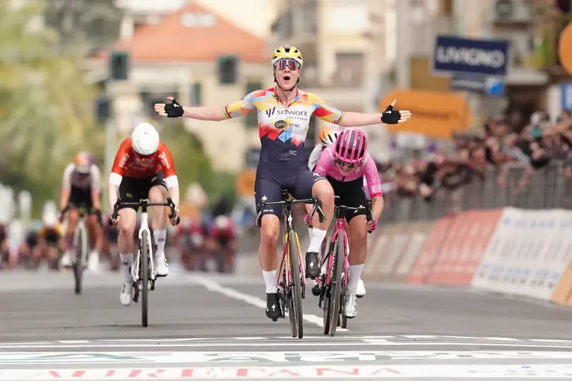 Concluyó la ruta de Milano-Sanremos l X:Milano_Sanremo