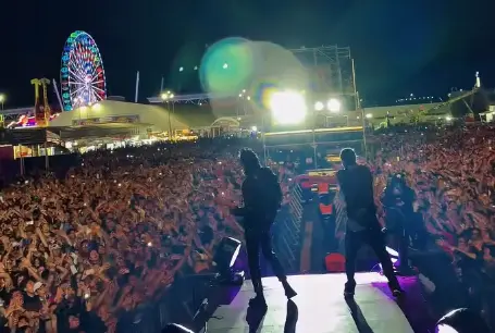 El concierto se realizó en la Feria de las Fresas 2026 en Irapuato. / @camilamx