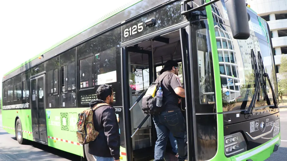 El Sindicato de Trabajadores de Transporte de Pasajeros de la CDMX advirtió de los riesgos / FB: @RTPCDMX