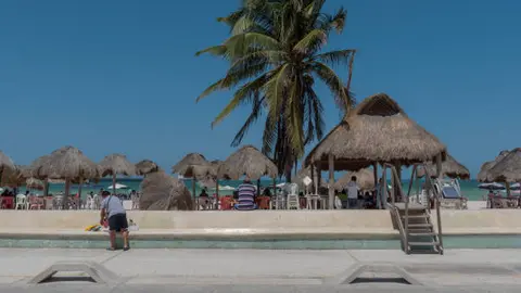 Semana Santa se acerca , pero ten cuidado con los fraudes. / iStock