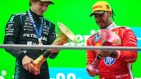 Lewis Hamilton celebra su tercer lugar l AP