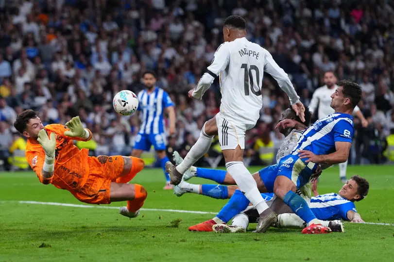 Mbappé en el partido de Real Madrid contra Alavés en LaLiga | AP