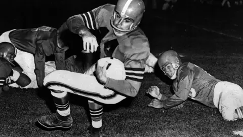 Otto Graham, miembro del Salón de la Fama | AP