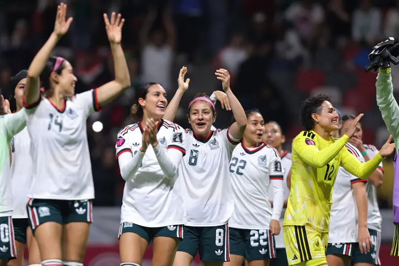 Jugadoras de la Selección Mexicana Femenil en celebración en el clasificatorio del Campeonato W Concacaf | IMAGO 7