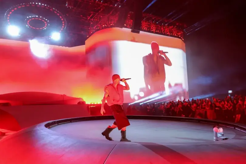 Justin Bieber se pasó dos minutos de show lo que generó una multa de 20 mil dólares / Redes Sociales
