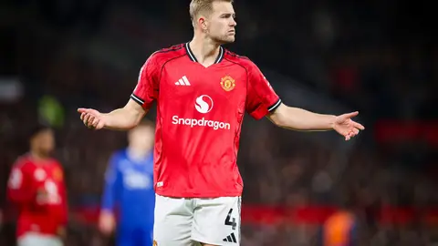 El misterio de Matthijs de Ligt: ¿Qué ocurre realmente con el central del United?
