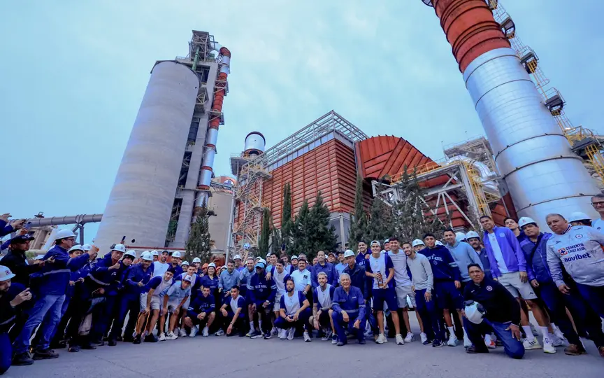Cruz Azul regresó a la Ciudad Cooperativa por primera vez en nueve años | x @CruzAzulSCL