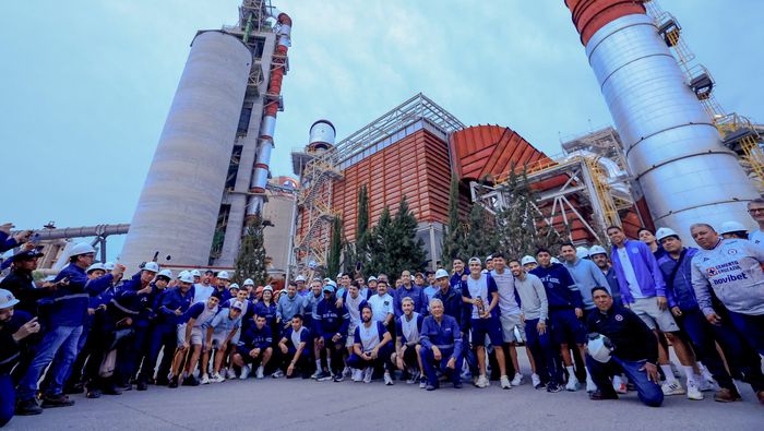 Cruz Azul regresó a la Ciudad Cooperativa por primera vez en nueve años | x @CruzAzulSCL