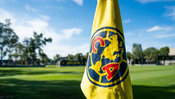 Leyenda de América confiesa haber llegado crudo a un entrenamiento