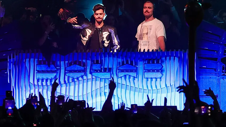 El DJ Anyma se extendió nueve minutos y eso costó 24 mil dólares como sanción / Redes Sociales