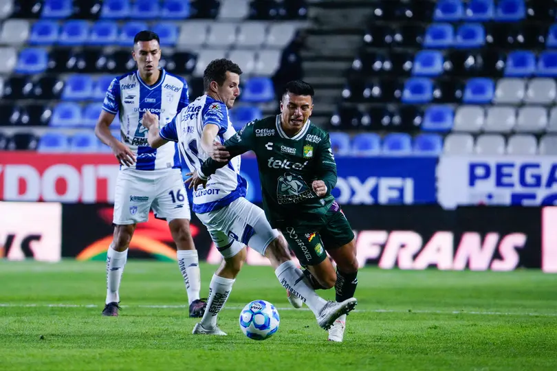 Oussama Idrissi en el partido de Pachuca contra León en el Clausura 2026 de la Liga MX | IMAGO 7