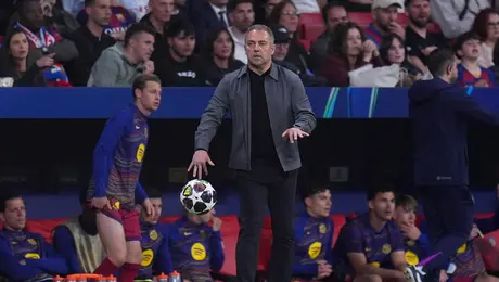 "Quiero ganar la Champions": Hansi Flick confirma su continuidad con Barcelona