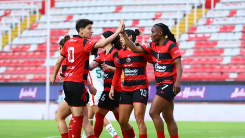 Jugadoras de Tijuana en celebración en un partido del Clausura 2026 de la Liga MX | IMAGO 7