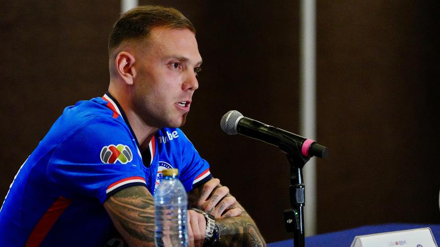 Rodolfo Rotondi hablando en conferencia de prensa previo a la Final | IMAGO7