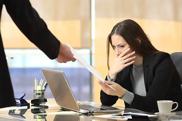 La reforma laboral busca impedir despidos basados en argumentos ambiguos o sin pruebas comprobables. / iStock