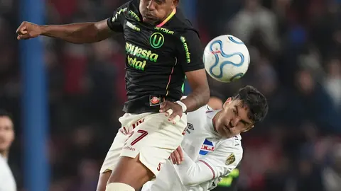 Universitario y Nacional empatan sin goles en la Libertadores