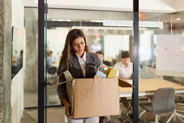 Empresas tendrían que justificar con evidencias cualquier rescisión laboral si avanza la iniciativa. / iStock