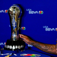 ¿Se repite la maldición? Nathan Silva tocó el trofeo de la Liga MX antes de la Final