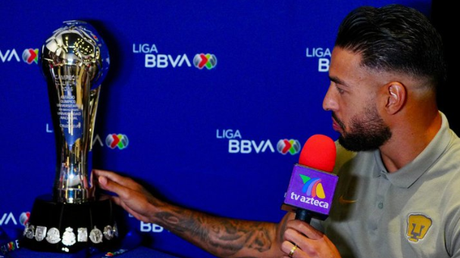 ¿Se repite la maldición? Nathan Silva tocó el trofeo de la Liga MX antes de la Final