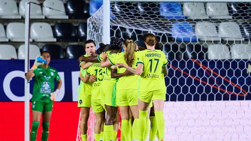 Washington Spirit celebrando la anotación ante Pachuca | MEXSPORT