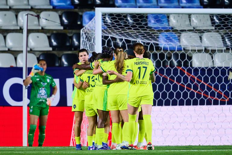 Washington Spirit celebrando la anotación ante Pachuca | MEXSPORT