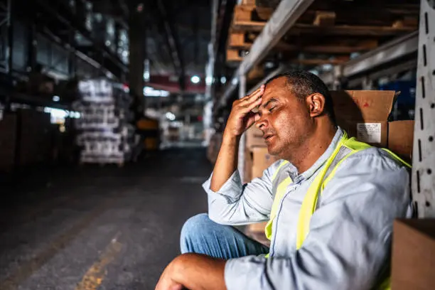 Especialistas advierten que el agotamiento laboral puede afectar la productividad y el bienestar de quienes enfrentan altas cargas de trabajo./ Pixabay