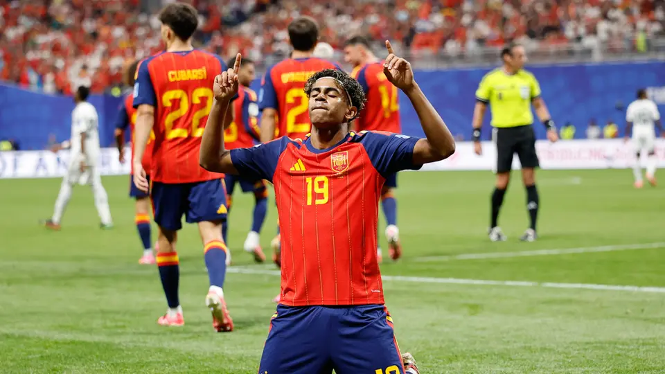 Lamine Yamal en celebración con la Selección de España en el Mundial 2026 | MEXSPORT