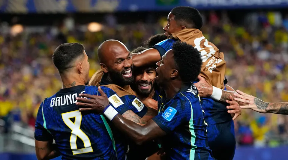 Brasil celebrando si triunfo ante Haití | AP