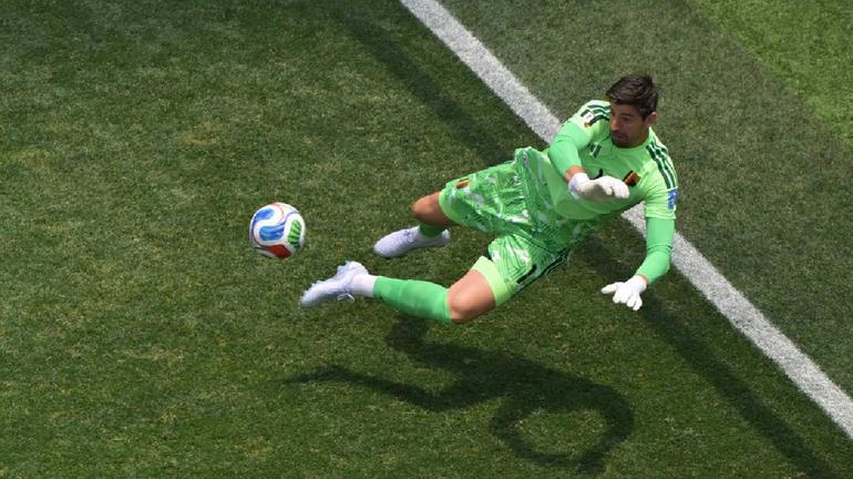 Atajada de Courtois ante Irán | AP