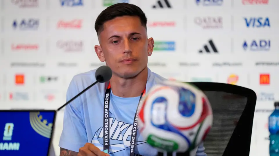 Brian Rodríguez en conferencia | AP