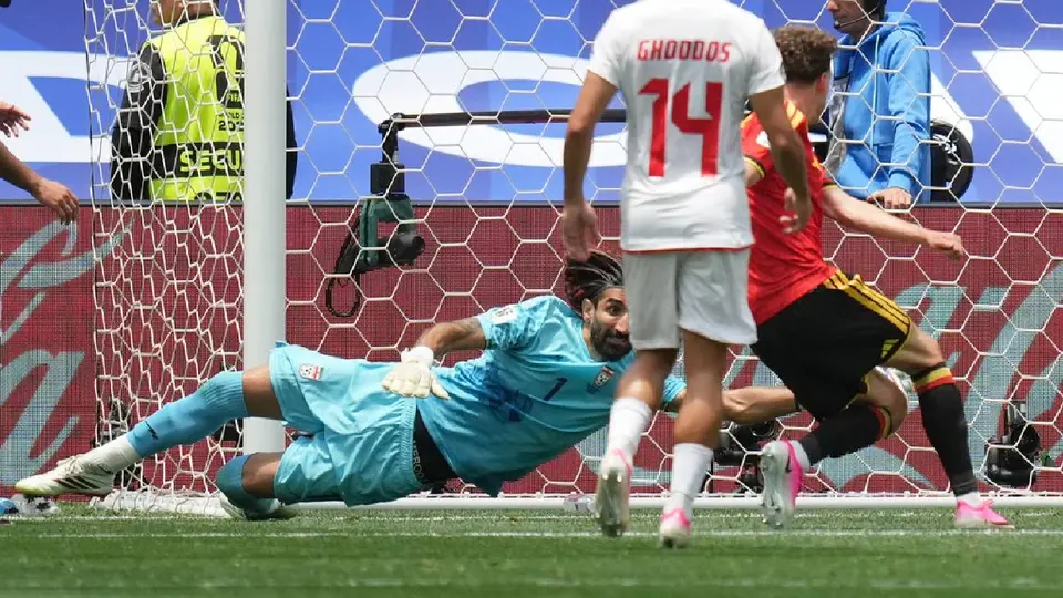 Atajada de Alireza Beiranvand de Irán | AP