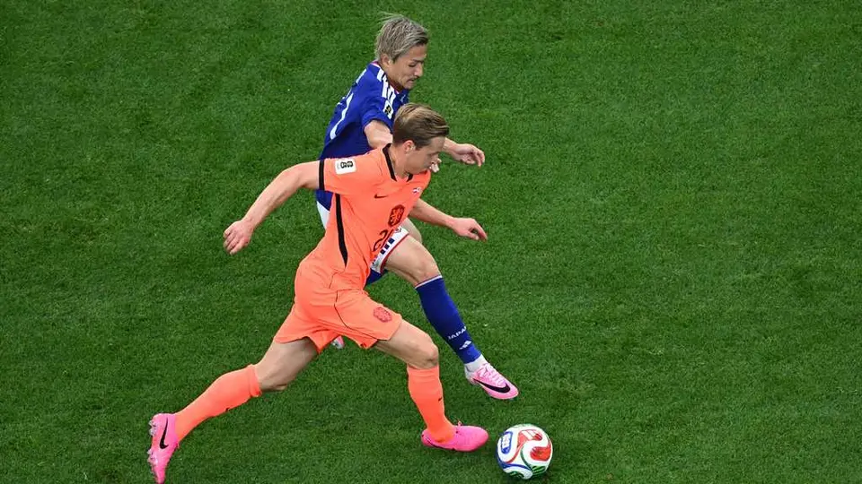 Frenkie de Jong en el partido de la Selección de Países Bajos contra Japón | AP