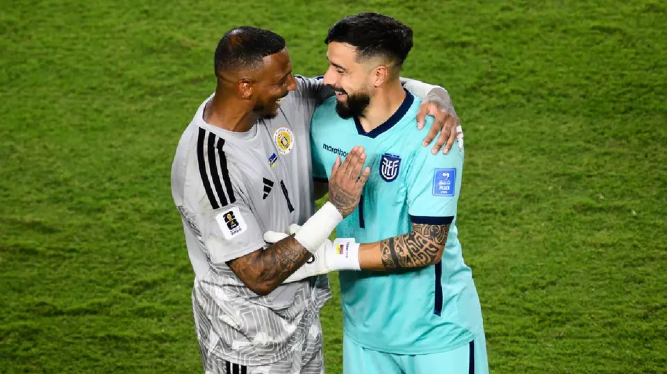 Eloy Room y Hernán Galíndez tras el Ecuador vs Curazao | AP