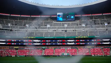 ¡Sobrecarga de trabajo! Cancha del Azteca tendrá cinco juegos en cuatro días