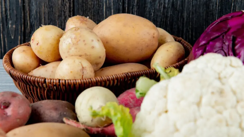 El precio promedio del kilo de papa blanca pasó de 28.78 a 58 pesos en un año / Magnific
