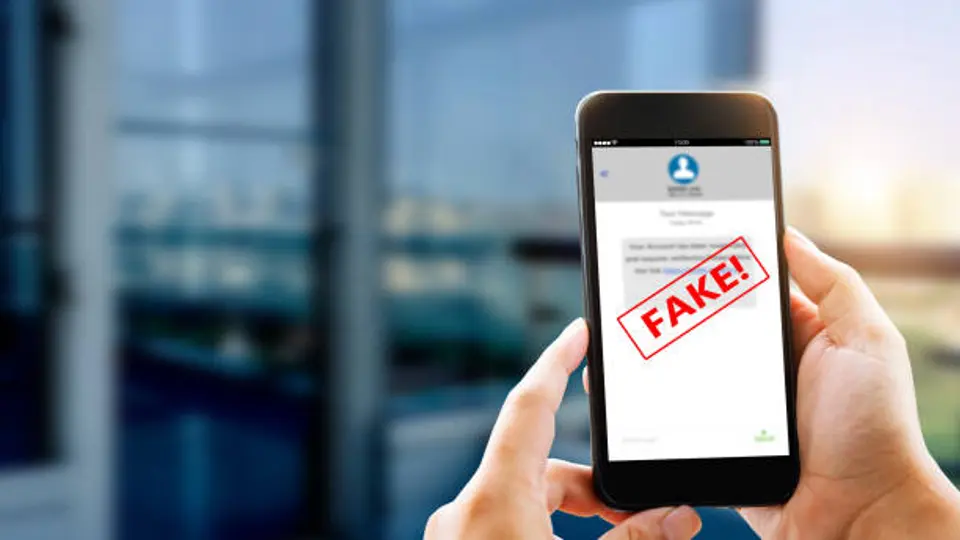 Las supuestas multas pueden llegar mediante SMS, correo electrónico o aplicaciones de mensajería instantánea./ Pixabay