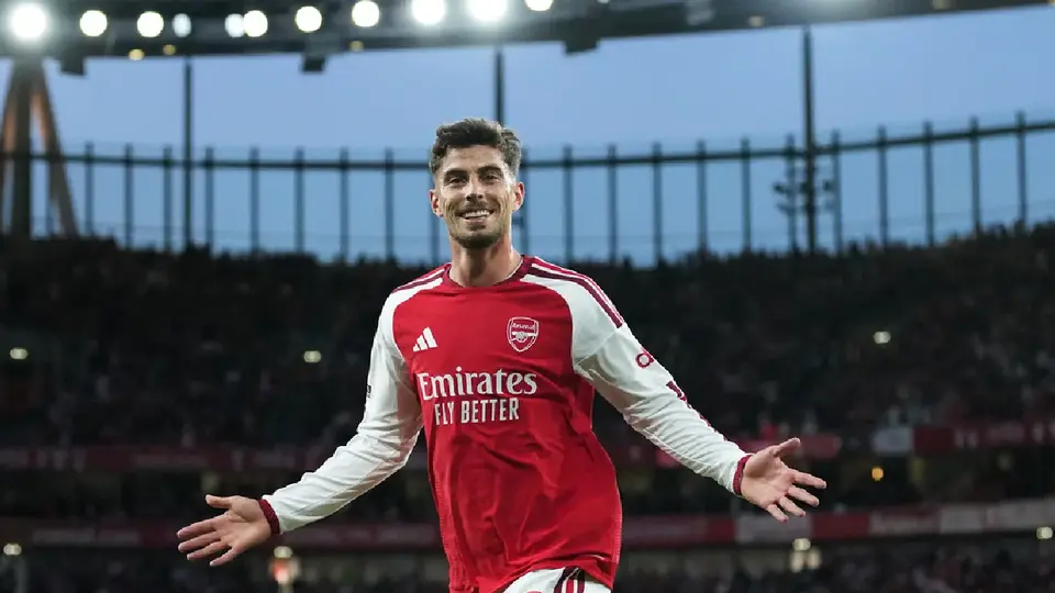 ¡El Campeón está aquí! Arsenal golea al Coventry City en su presentación en Premier League