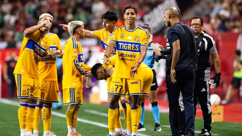 Jugadores de Tigres durante el Apertura 2026 de la Liga MX | IMAGO 7