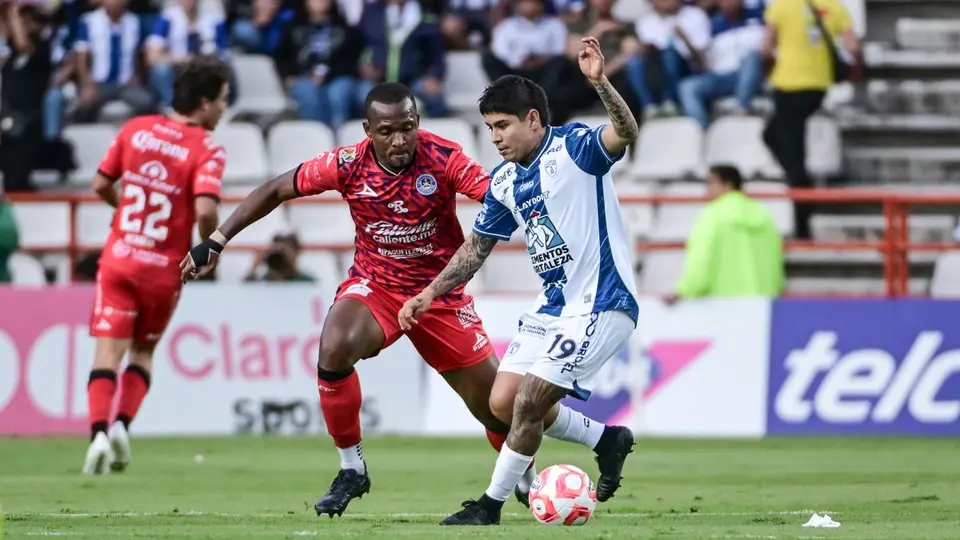 'Chofis' López en partido con Pachuca | IMAGO 7