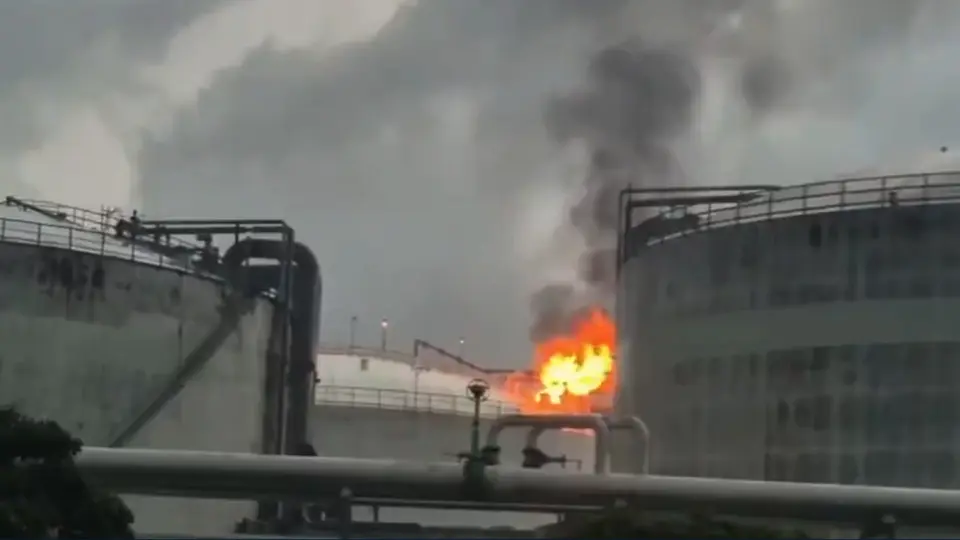 Pemex mantiene un operativo permanente en la Terminal de Almacenamiento y Servicios Portuarios Pajaritos / Especial