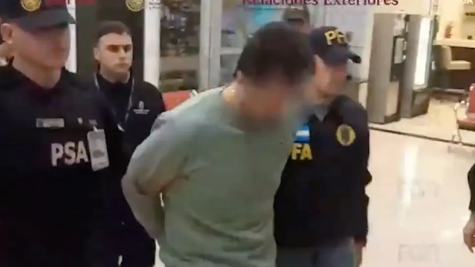 El traslado concluyó a las 6:23 de la mañana de este viernes / Especial