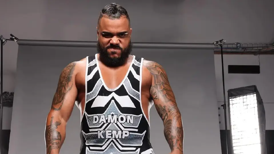 Bobby Steveson exluchador WWE l Instagram: @bobbysteveson