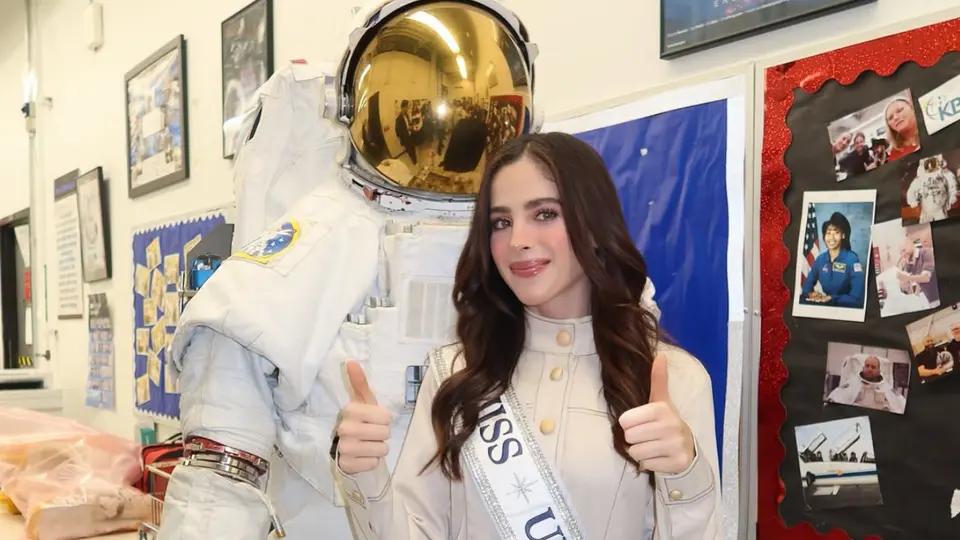 Fátima Bosch también visitó instalaciones de la NASA. / @fatimaboschfdz