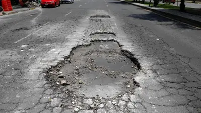 Baches en CDMX: son el principal problema para los habitantes, revela el Inegi