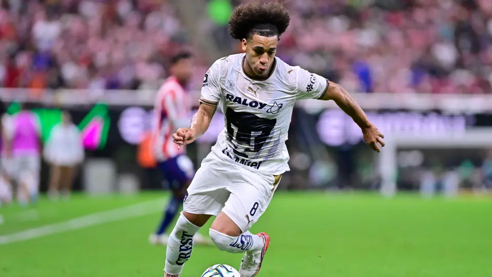 ¿Por qué Adalberto Carrasquilla no ha arrancado como titular con Esteban Solari?
