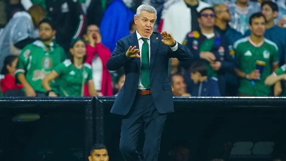 Javier Aguirre en juego del Tri