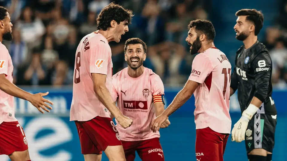 Valencia venció al Alavés