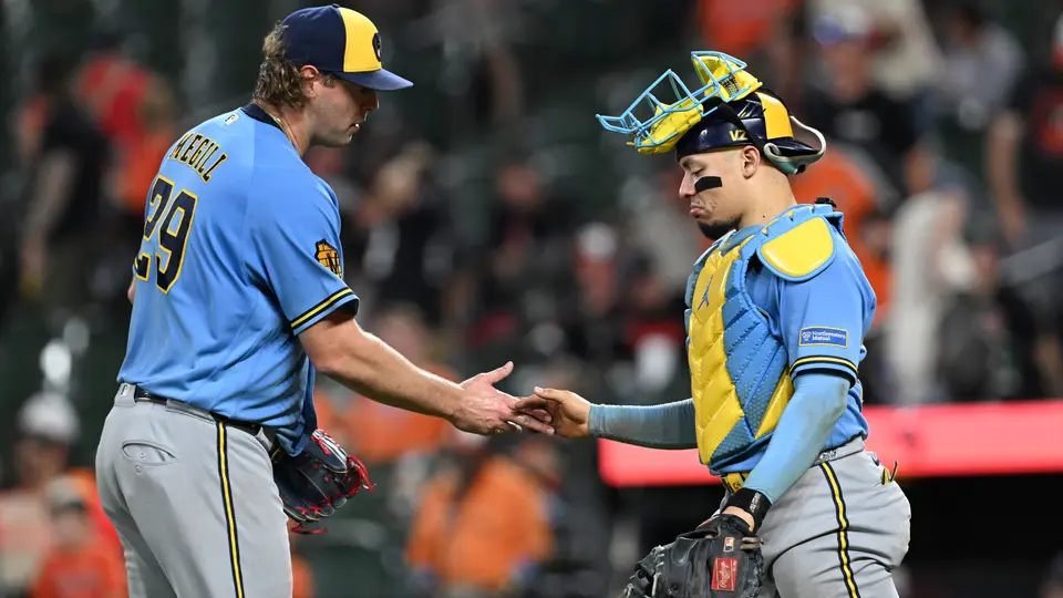 ¡Históricos! Brewers logran 98 victorias y rompen récord de franquicia