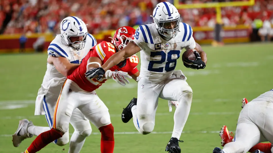 Jonathan Taylor logró una noche destacada ante Chiefs | AP