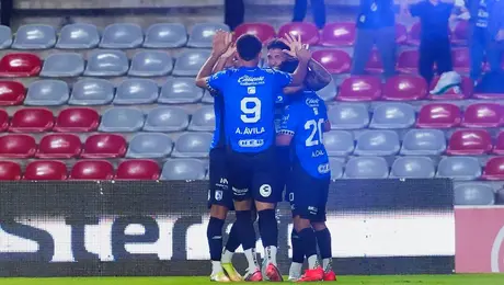 Querétaro mantiene el rumbo firme hacia la Liguilla tras rescatar el empate ante León